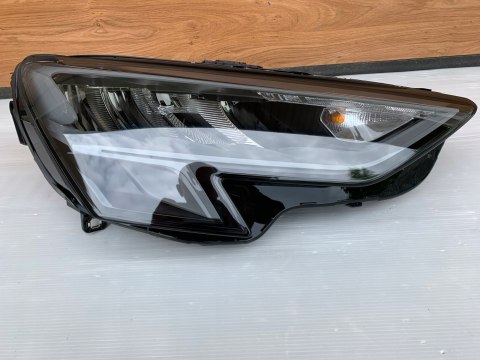 AUDI A3 8Y LAMPA PRAWY PRZÓD LED DIODOWA 8Y0941012