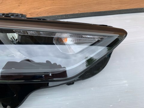AUDI A3 8Y LAMPA PRAWY PRZÓD LED DIODOWA 8Y0941012