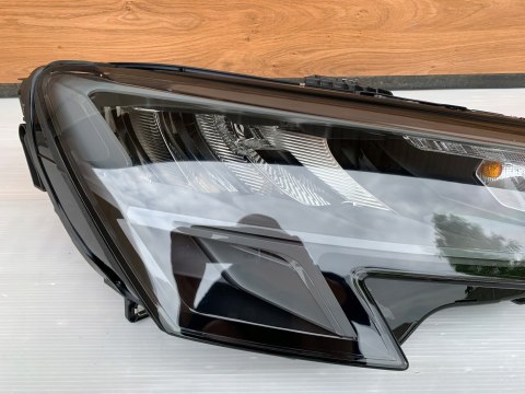 AUDI A3 8Y LAMPA PRAWY PRZÓD LED DIODOWA 8Y0941012