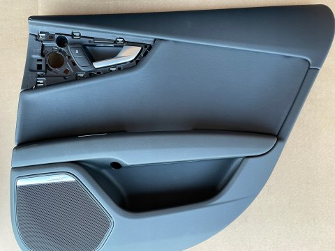Audi A7 C7 4G8 LIFT komplet tapicerek boczki drzwi (4x) skóra BOSE