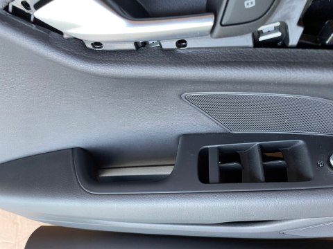 Audi A7 C7 4G8 LIFT komplet tapicerek boczki drzwi (4x) skóra BOSE