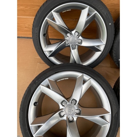 Oryginalne felgi Audi A5 8T – komplet 4 sztuki