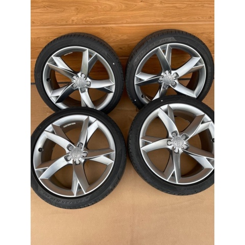 Oryginalne felgi Audi A5 8T – komplet 4 sztuki