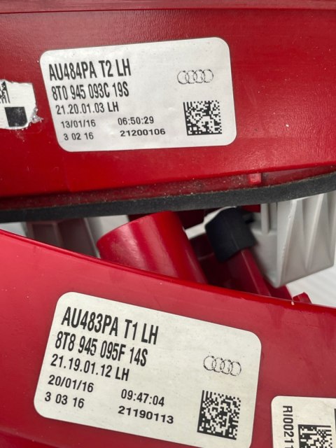 AUDI A5 8T LIFT SPORTBACK komplet ORYGINALNYCH LAMP TYŁ LED