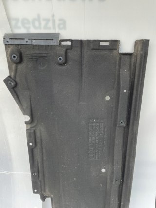 Audi A4 B8 A5 8T oryginalna osłona podwozia lewa 8K0825207D