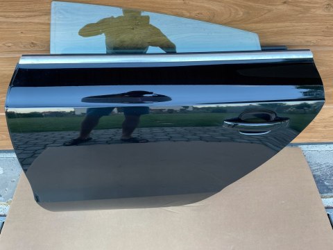 Audi A5 8T LIFT Oryginalne Drzwi LEWY TYŁ LY9T