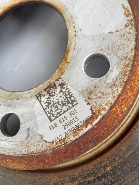 Audi A5 8T tarcze hamulcowe przód klocki 8K0615301 oryginał