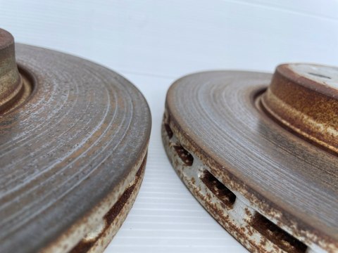 Audi A5 8T tarcze hamulcowe przód klocki 8K0615301 oryginał