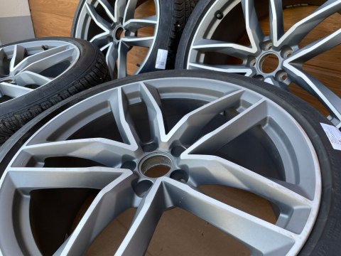 Oryginalne felgi Audi 20 4H0 601 025 BR 9Jx20 ET37 A8 D4 A6 C7 A7