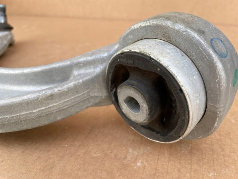 AUDI A5 8T A4 B8 WAHACZ LEWY PRZÓD 8K0407695H ORYGINAŁ