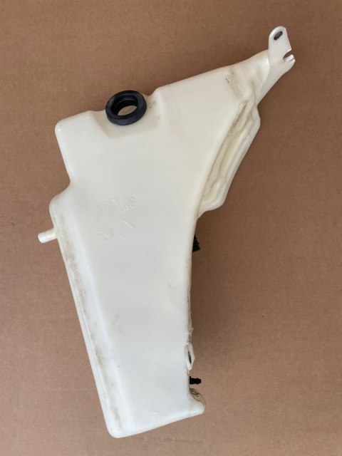 AUDI A5 8T LIFT ZBIORNIK SPRYSKIWACZY 8T0955453C pompki