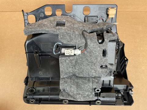 AUDI A5 8T lift ORYGINALNY SCHOWEK PASAŻERA 8K1857035B