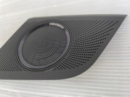 Audi A5 8T OSŁONA głośnika Bang Olufsen LEWA Z deski