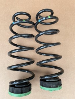 Audi A5 8T sprężyny tył komplet z gumami oryginał