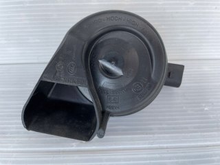 KLAKSON LEWY Audi A4 B8 / A5 8T - 8T0951223 Oryginał Audi