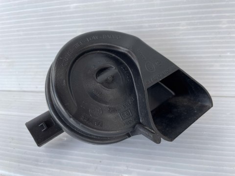 KLAKSON PRAWY Audi A4 B8 / A5 8T - 8T0951221 Oryginał Audi
