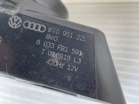 KLAKSON PRAWY Audi A4 B8 / A5 8T - 8T0951221 Oryginał Audi