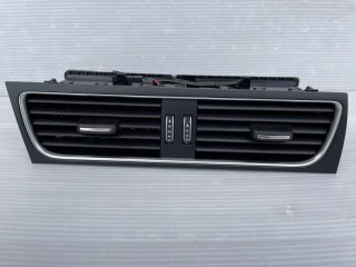 Kratka nawiewu powietrza A5 8T LIFT 8T1820951E Oryginał