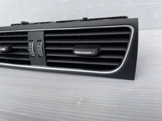 Kratka nawiewu powietrza A5 8T LIFT 8T1820951E Oryginał