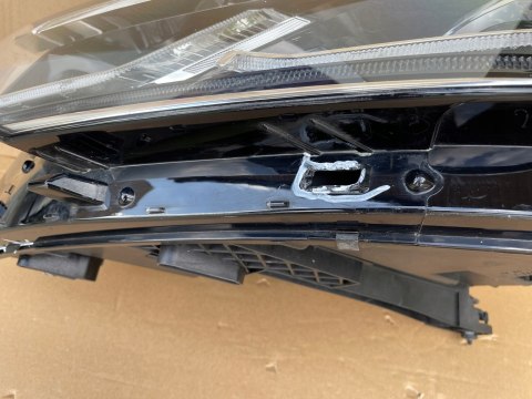 VW TIGUAN LAMPA LEWY PRZÓD IQ LIGHT 5NB941081G