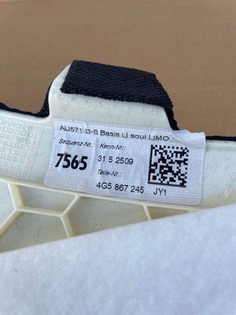 AUDI A6 C7 SEDAN POSZYCIE TAPICERKA SŁUPKA LEWE D