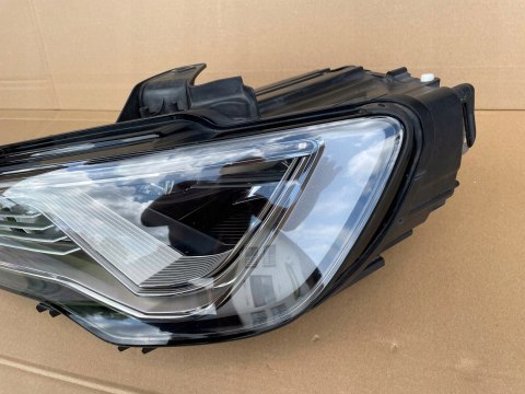 Audi A3 8V 2012-2017 Lampa lewa przód 8V0941033 Oryginał