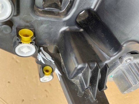 SKODA KODIAQ LIFT LAMPA PRAWY PRZÓD 566941010