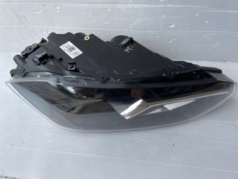 VW POLO VI LAMPA PRAWY PRZÓD 2G1941006